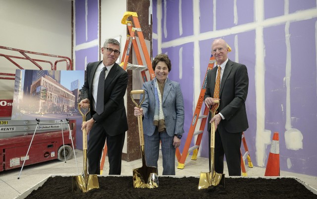 Mount Sinai CEO Brendan G. Carr, MD, MA, MS; Merryl H. Tisch, EdD, and James S. Tisch, Chairman Emeritus of the Mount Sinai Health System Boards of Trustees 